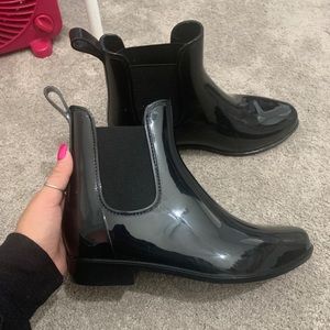 Gloss Boots